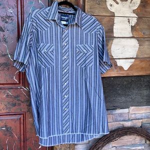 Wrangler pearlsnap ranch shirt xl